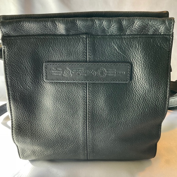 Fossil Vintage Black Leather Crossbody Bag - Picture 2 of 16